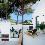 Inn 1728 Encinas